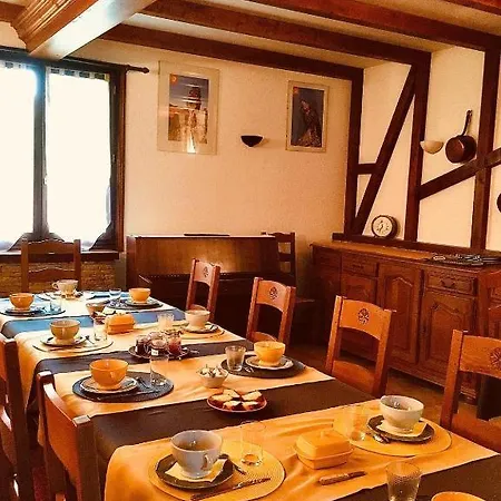D'hotes Cabrieres Les Aires De La Carline Bed & Breakfast *